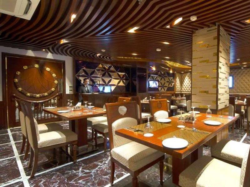 斯瓦兰宫酒店 德里 外观 照片